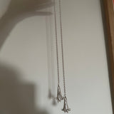 Two flowers chain